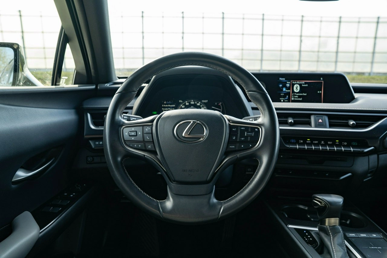 Lexus UX - Zdjęcie 18