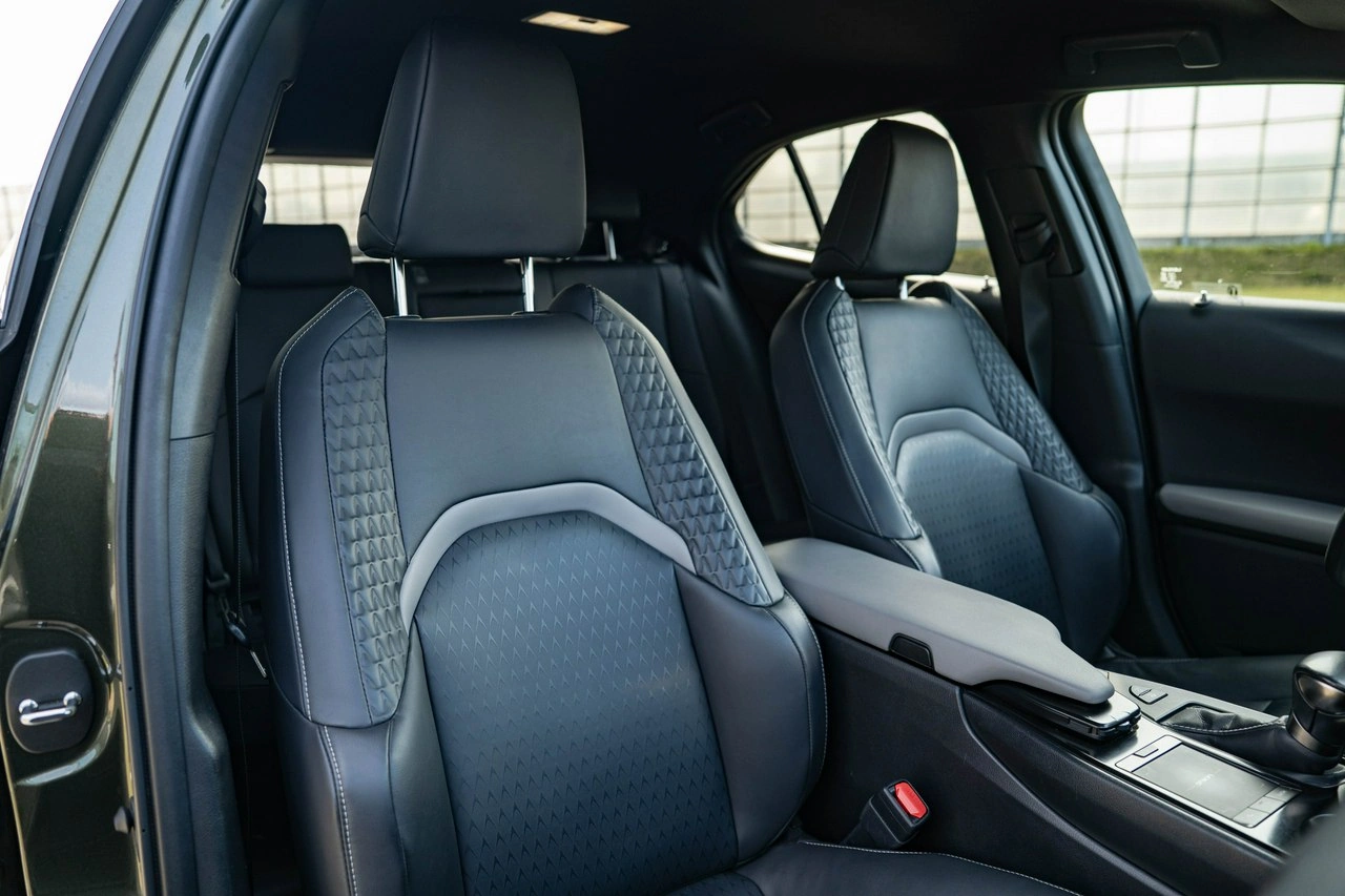 Lexus UX - Zdjęcie 23