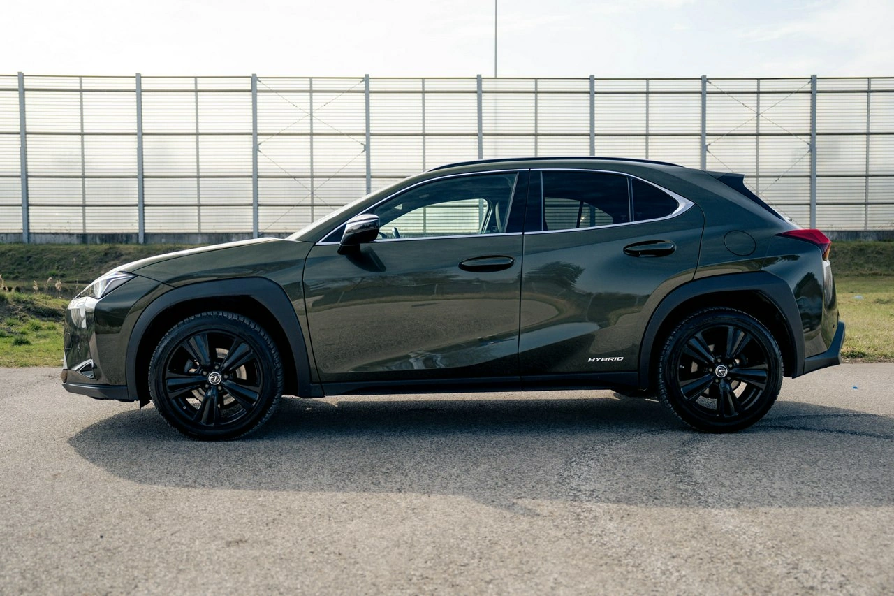 Lexus UX - Zdjęcie 6