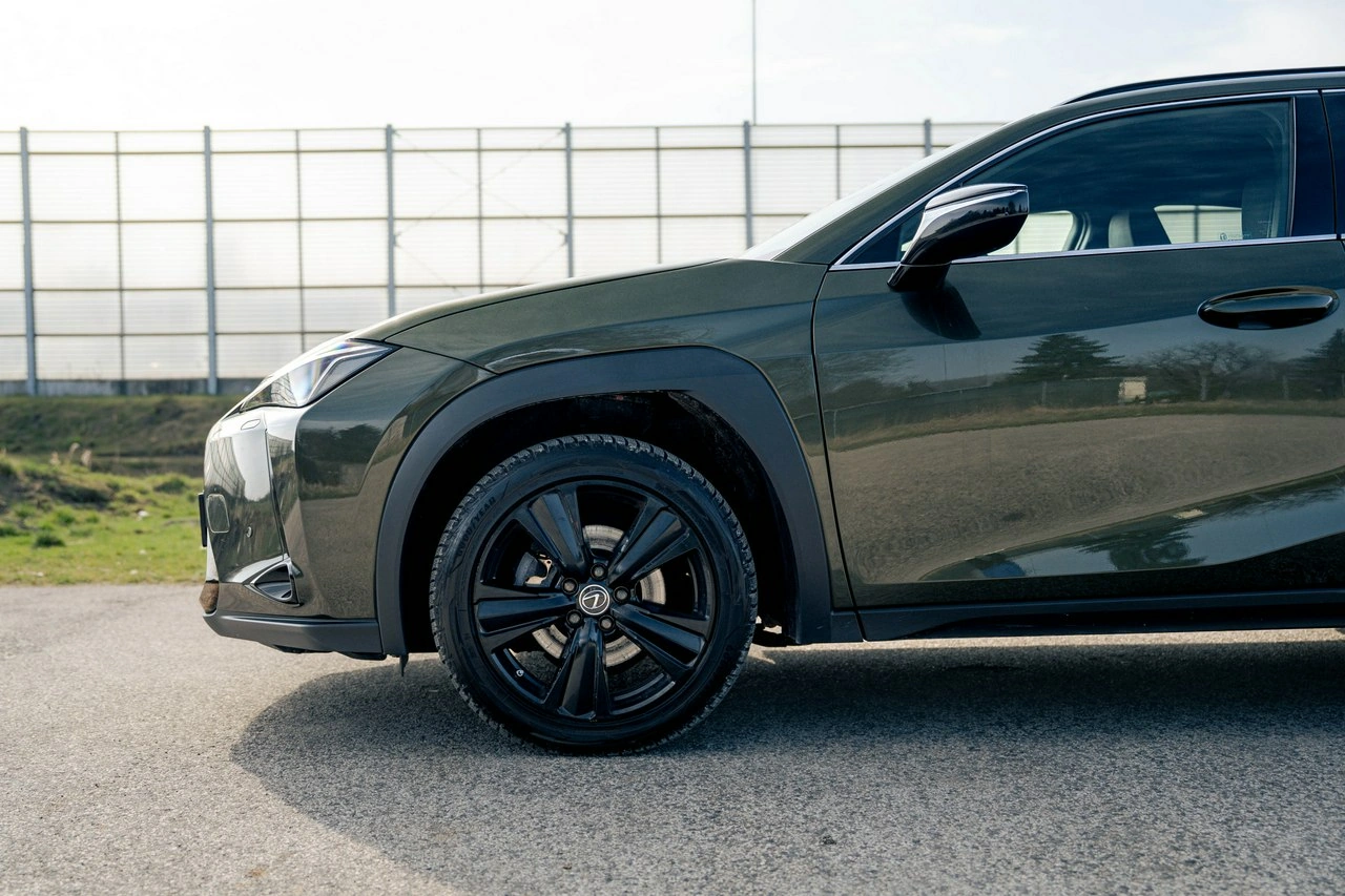 Lexus UX - Zdjęcie 7