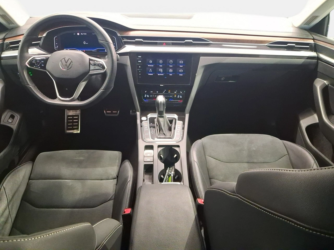 Volkswagen Arteon - Zdjęcie 16