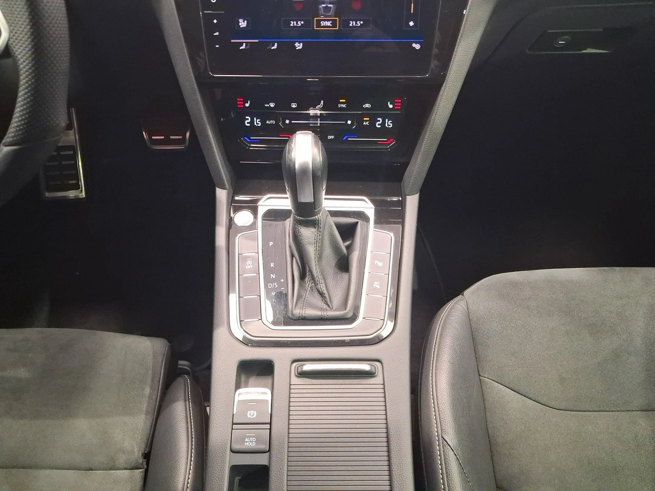 Volkswagen Arteon - Zdjęcie 21