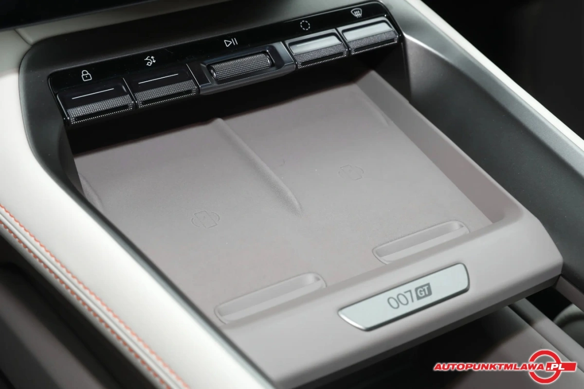 ZEEKR 007 - Zdjęcie 14