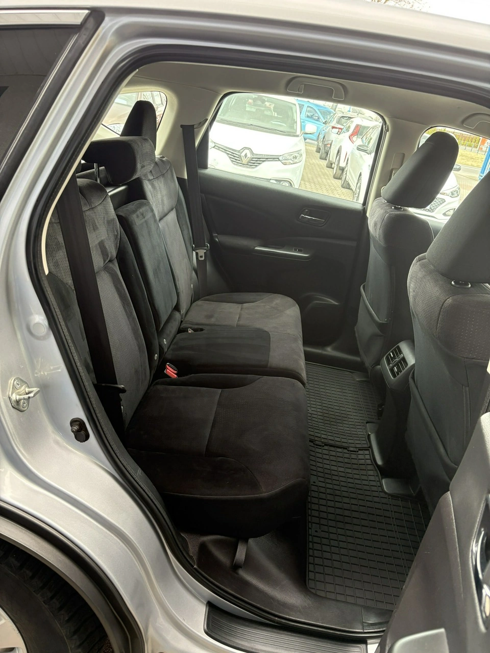Honda CR-V - Zdjęcie 8