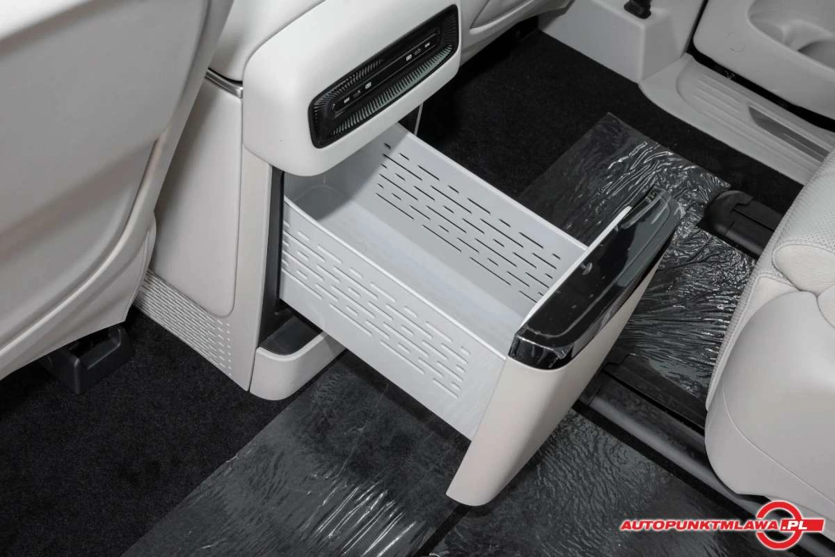 Voyah Dream - Zdjęcie 17