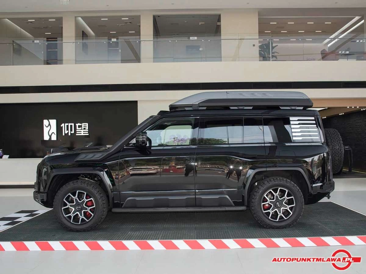 BYD Yangwang U8 - Zdjęcie 3