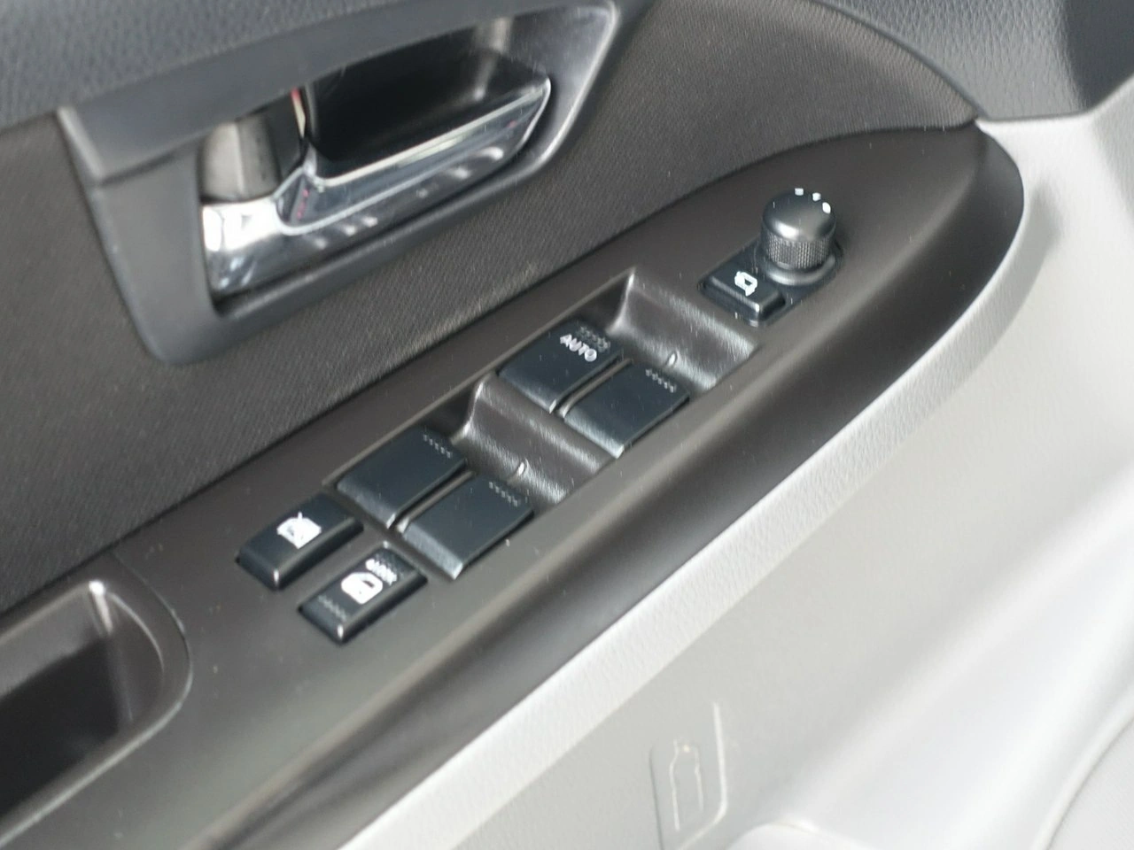 Suzuki SX4 - Zdjęcie 13