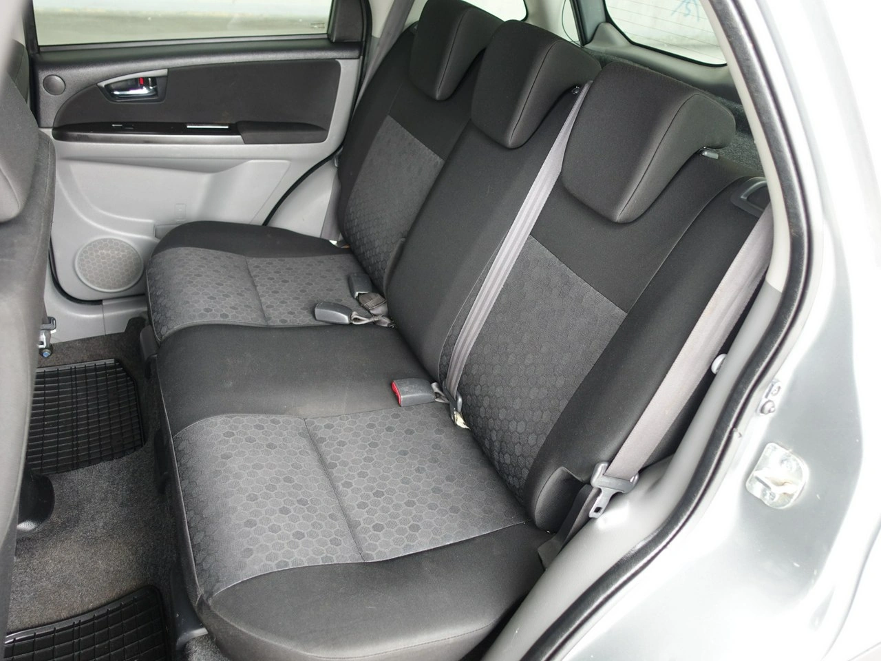 Suzuki SX4 - Zdjęcie 16