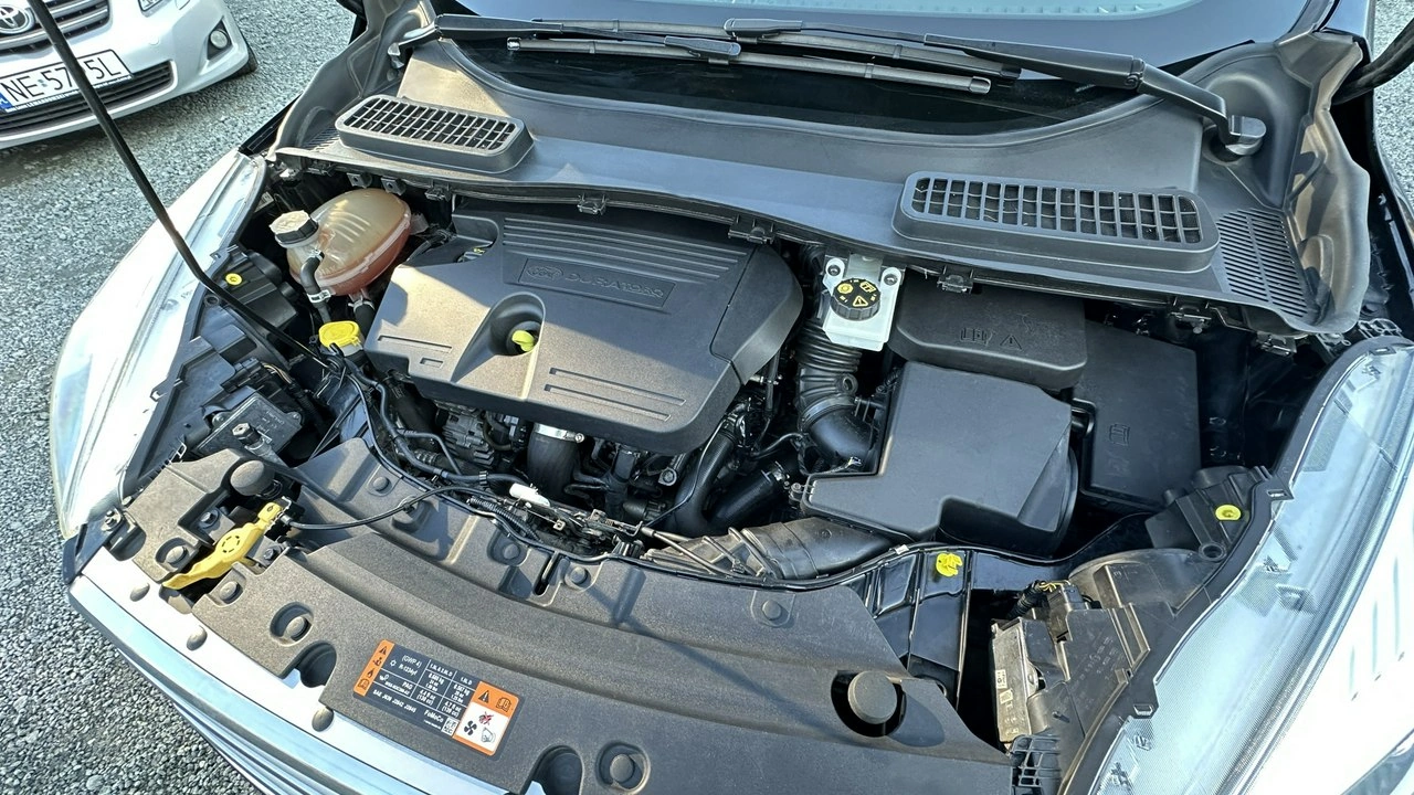 Ford Kuga - Zdjęcie 21