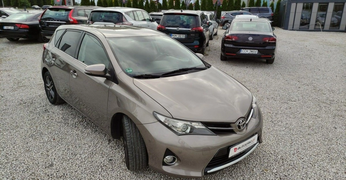 Toyota Auris - Zdjęcie 20