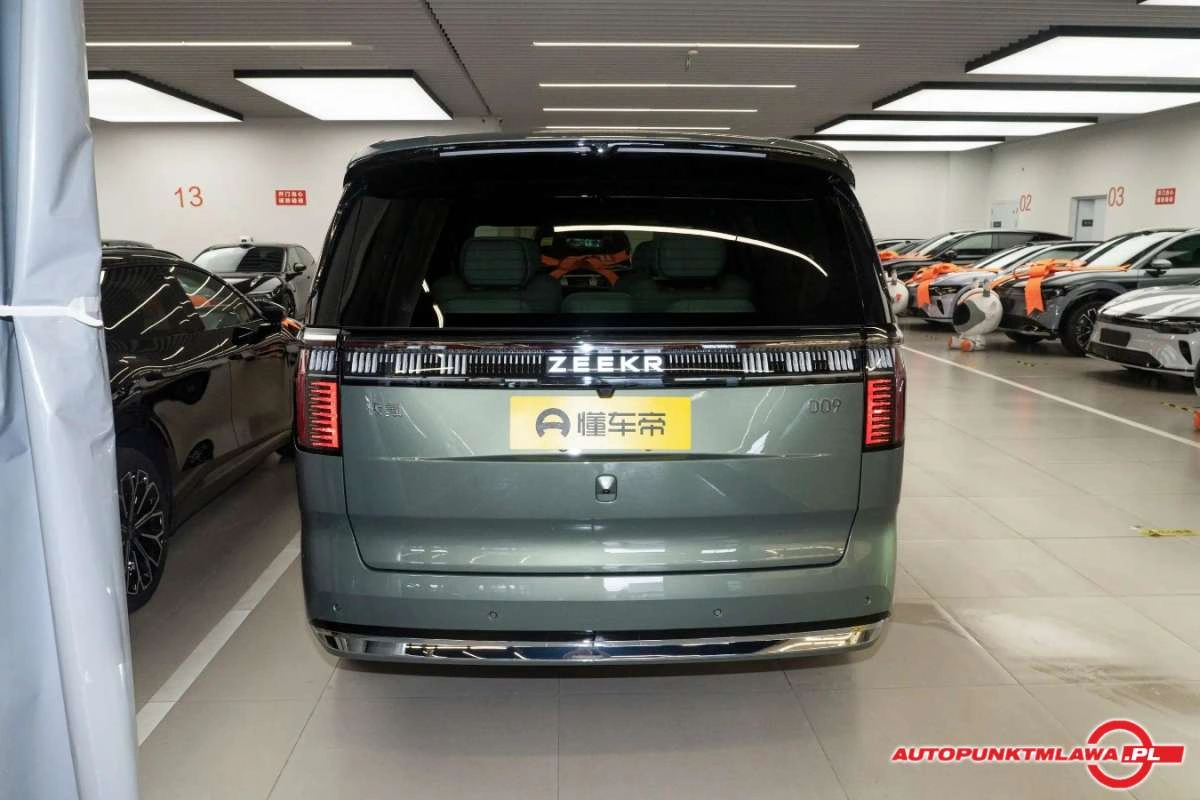 ZEEKR 009 - Zdjęcie 4