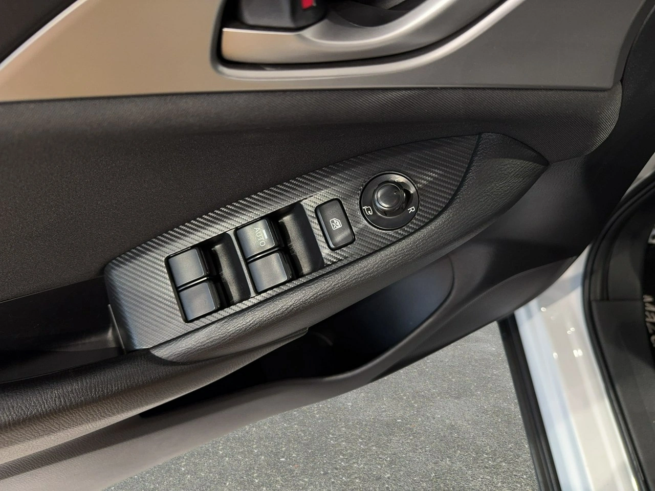 Mazda CX-3 - Zdjęcie 22