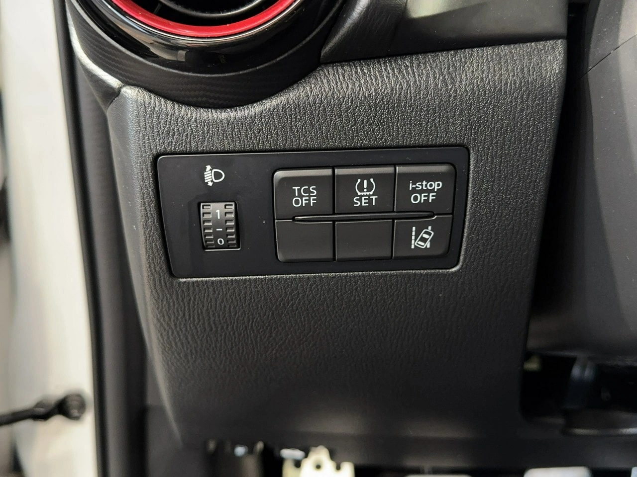 Mazda CX-3 - Zdjęcie 23