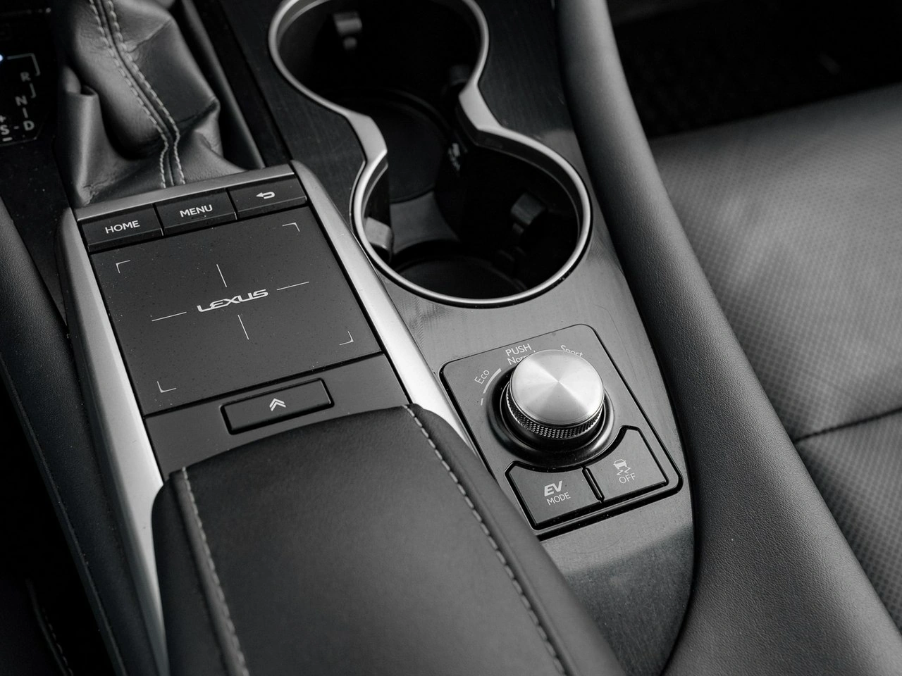 Lexus RX - Zdjęcie 17