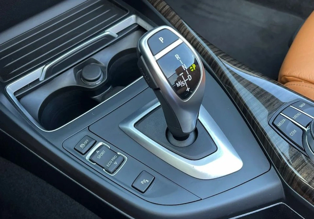 BMW Seria 2 - Zdjęcie 30