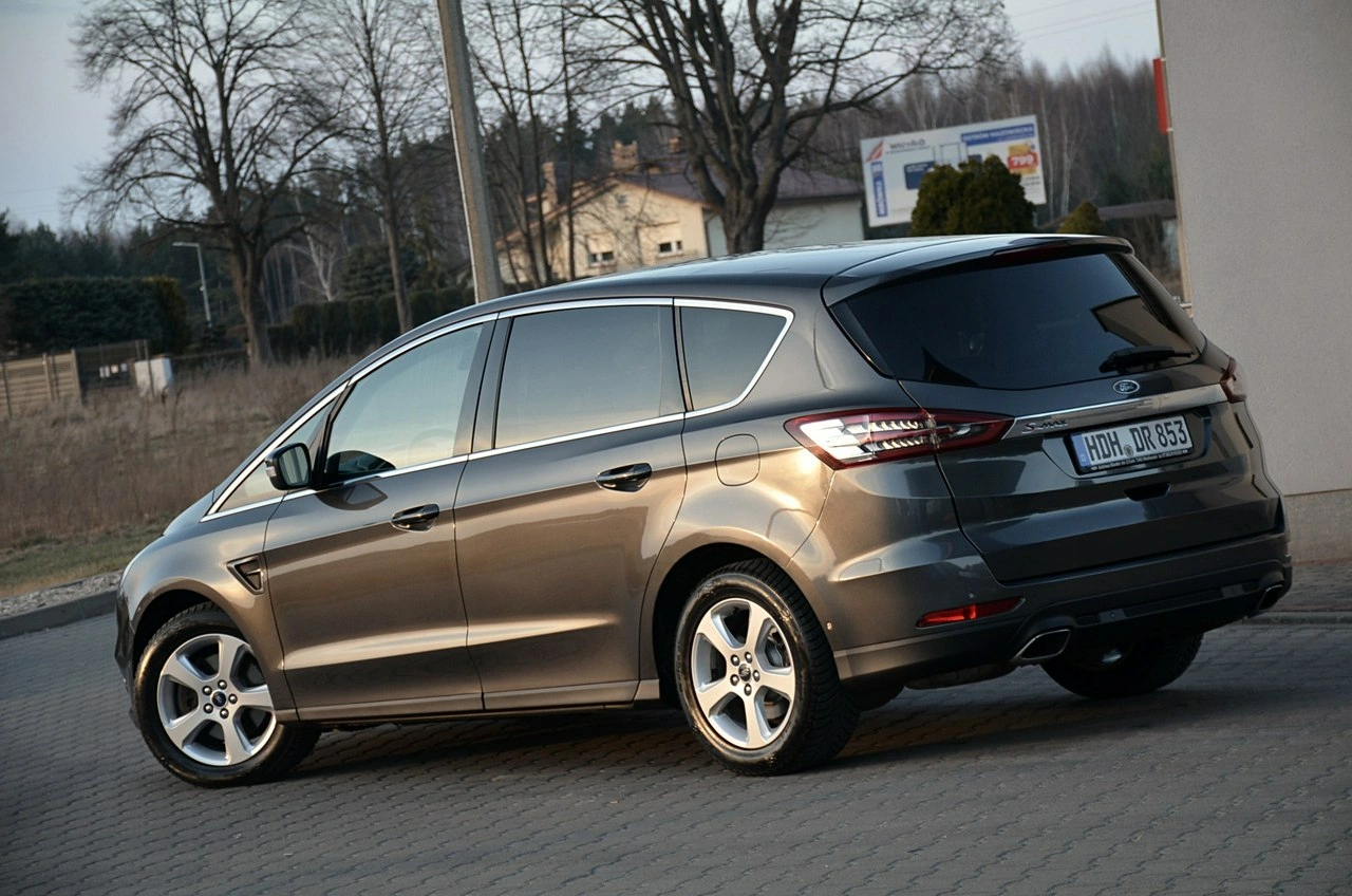 Ford S-Max - Zdjęcie 10
