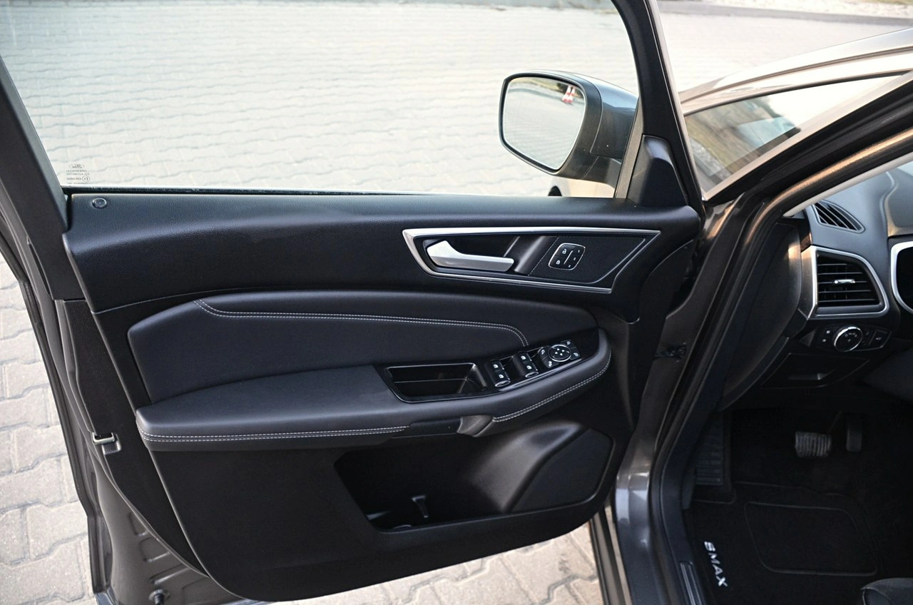 Ford S-Max - Zdjęcie 11