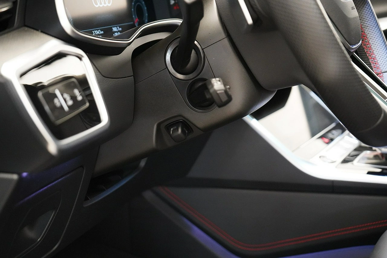 Audi A6 - Zdjęcie 17