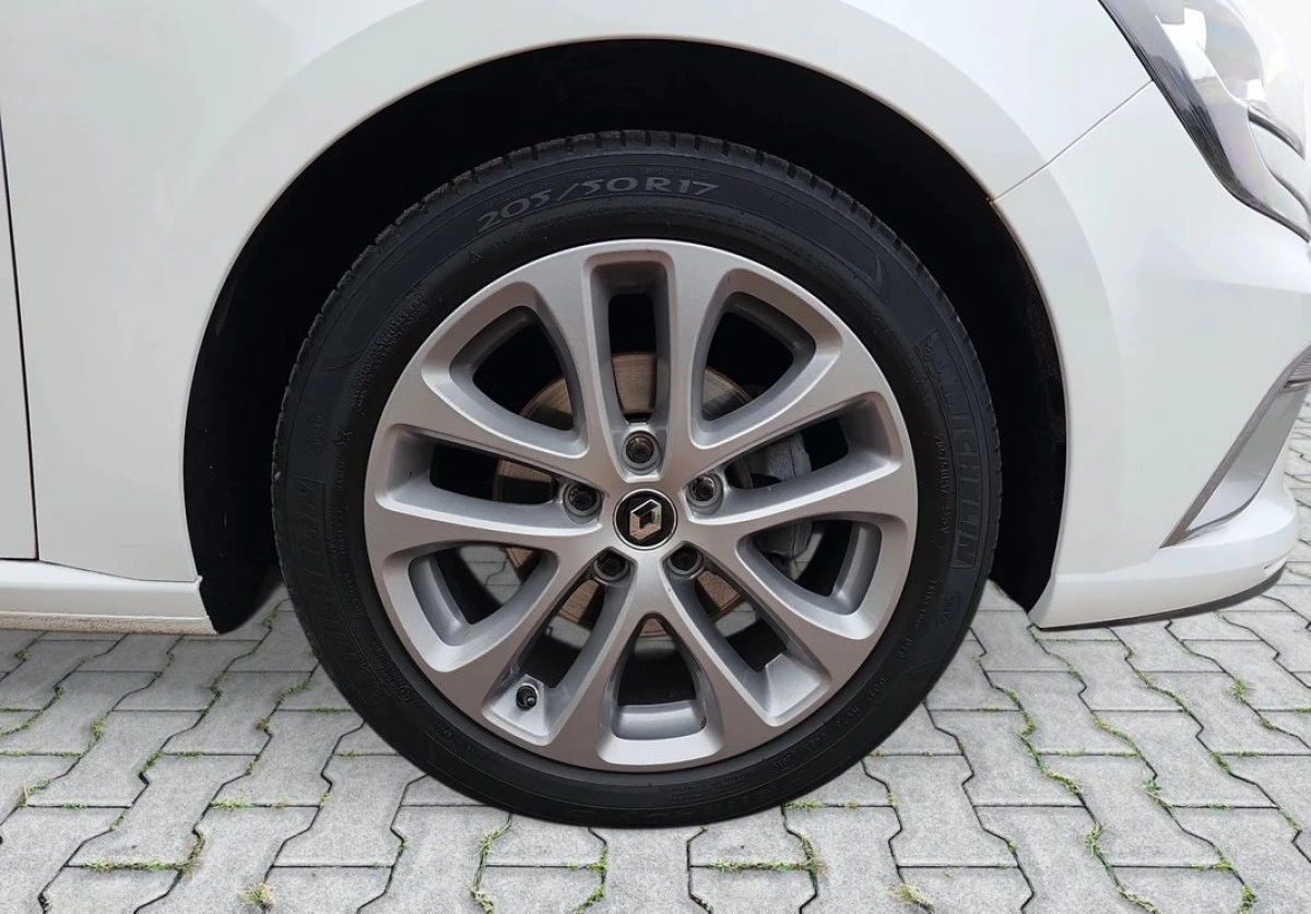 Renault Megane - Zdjęcie 32