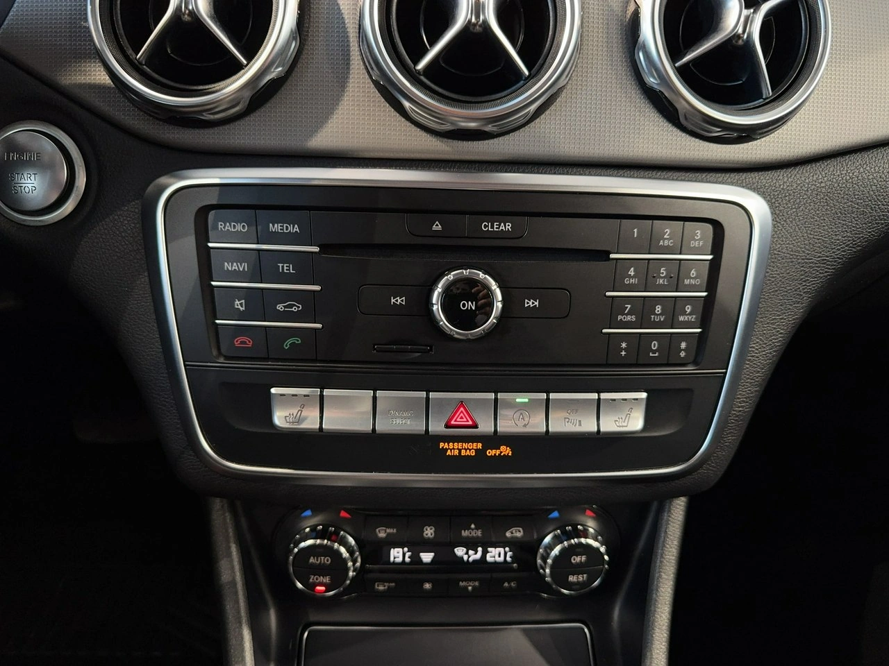 Mercedes GLA 200 - Zdjęcie 24