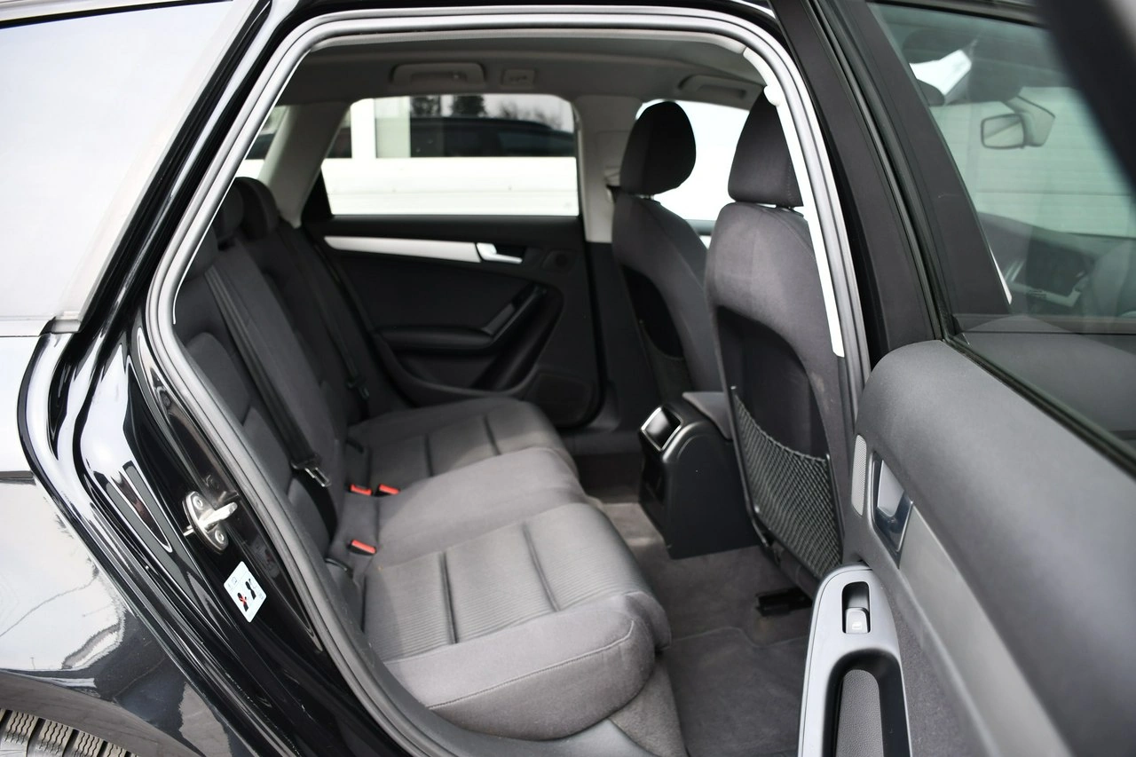 Audi A4 - Zdjęcie 31