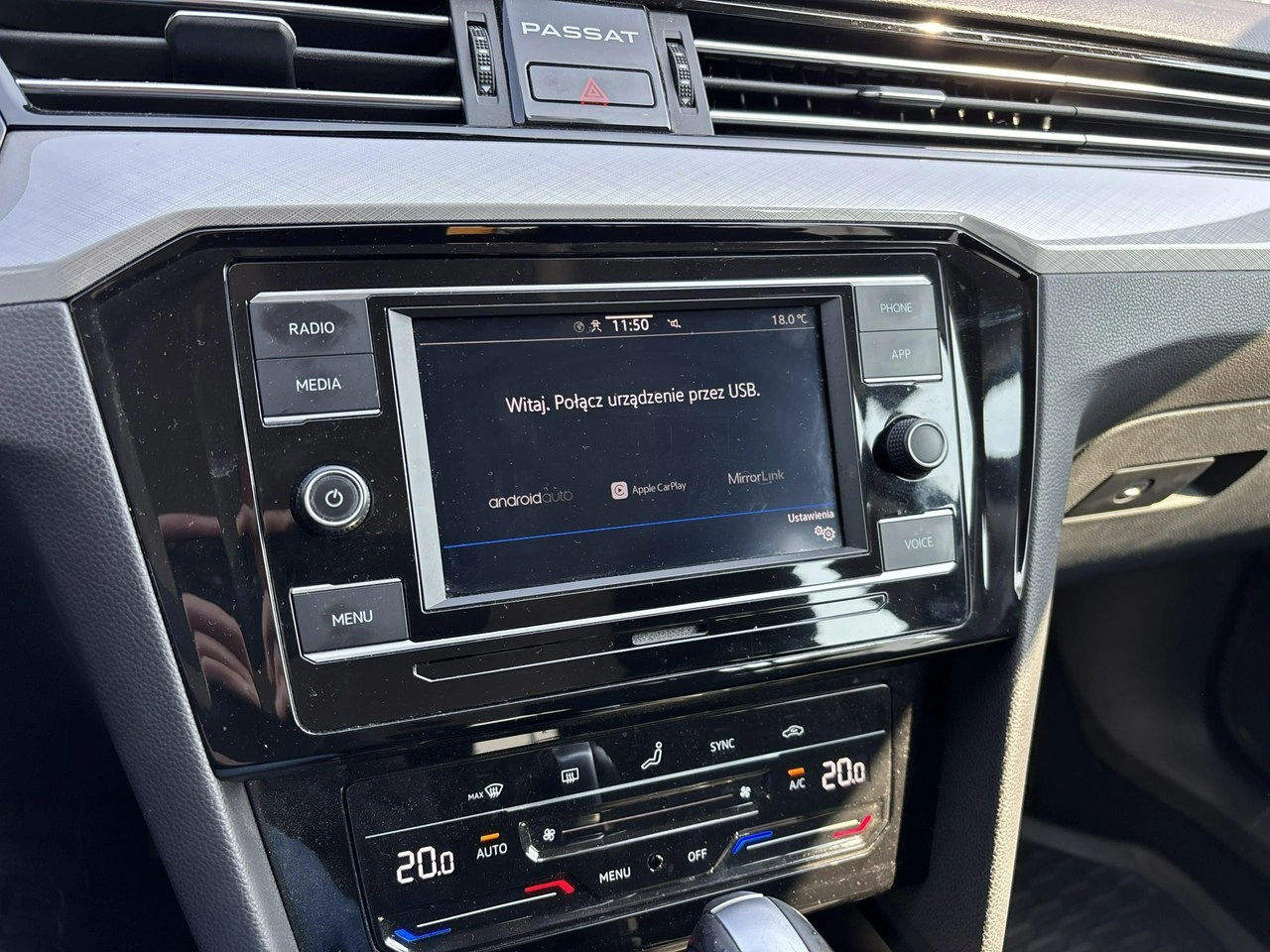 Volkswagen Passat - Zdjęcie 18