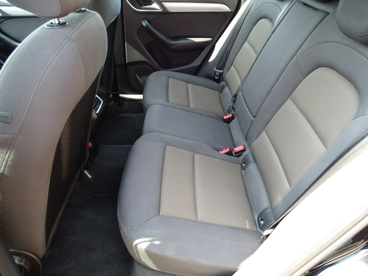 Audi Q3 - Zdjęcie 11