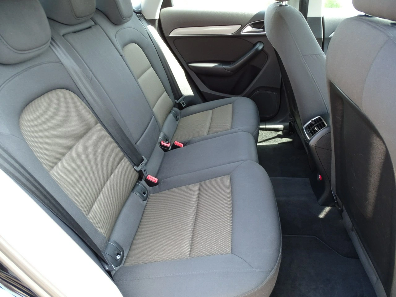 Audi Q3 - Zdjęcie 12