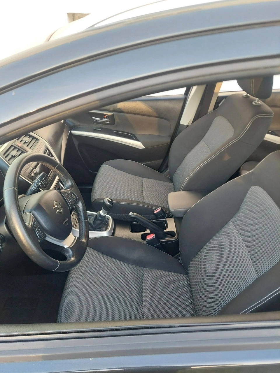 Suzuki SX4 S-Cross - Zdjęcie 13
