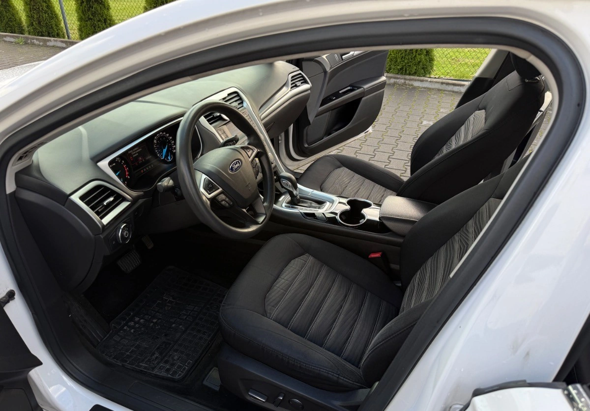 Ford Fusion - Zdjęcie 12
