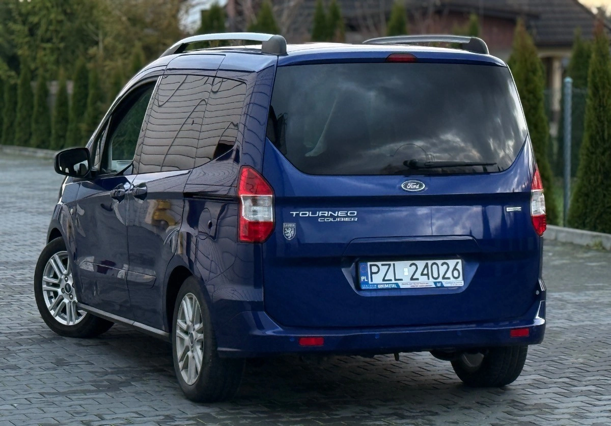 Ford Tourneo Courier - Zdjęcie 6