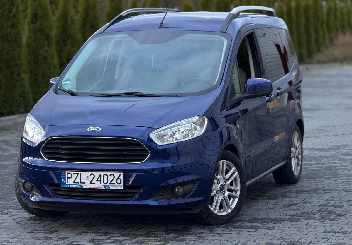 Ford Tourneo Courier - Zdjęcie 1