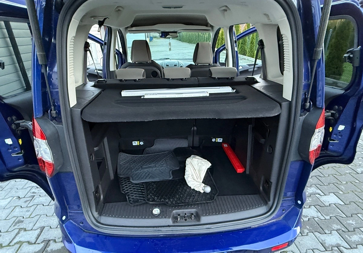 Ford Tourneo Courier - Zdjęcie 15