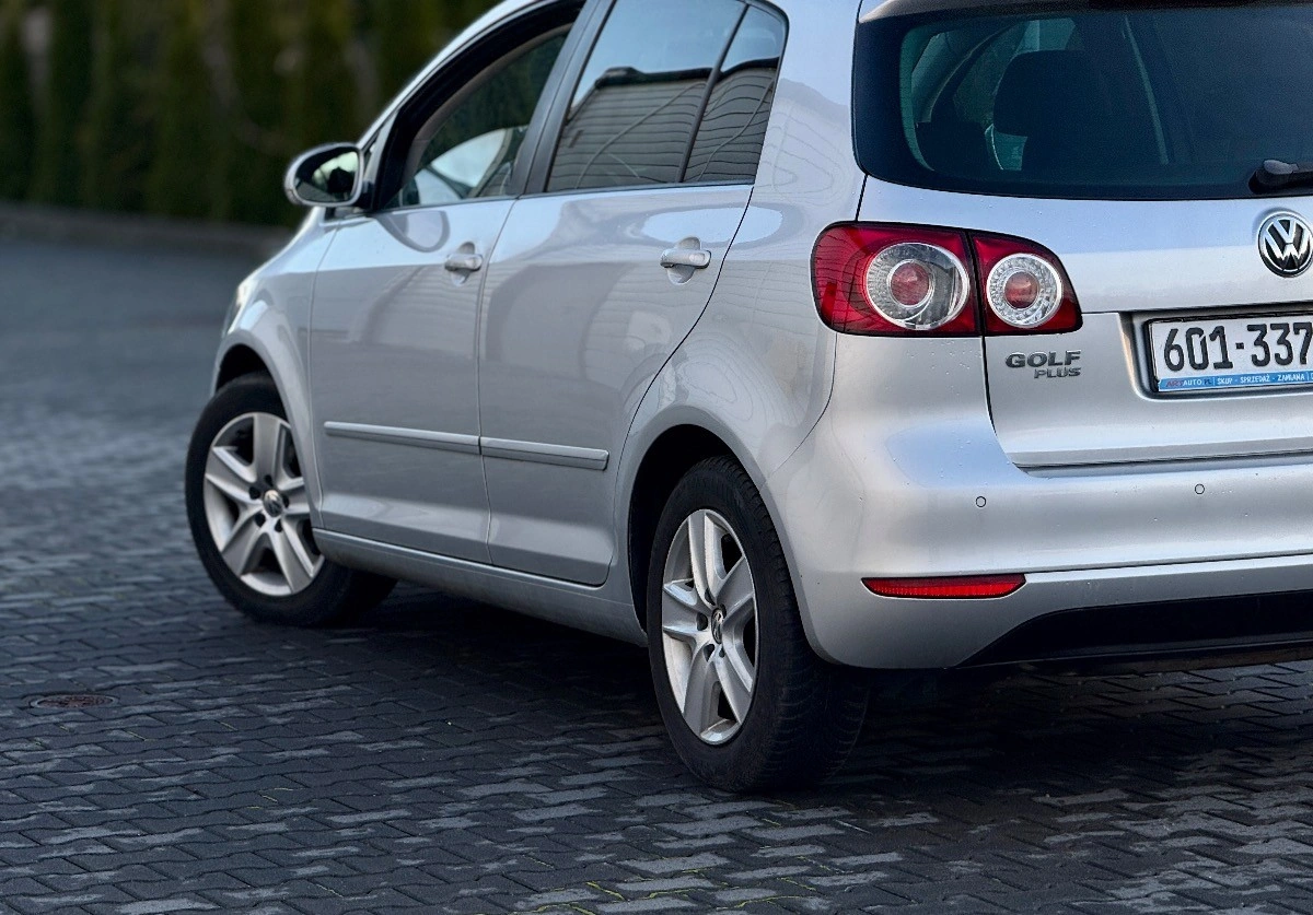 Volkswagen Golf Plus - Zdjęcie 8