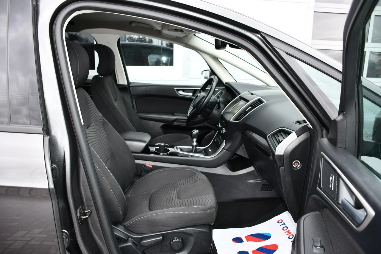 Ford S-Max - Zdjęcie 25