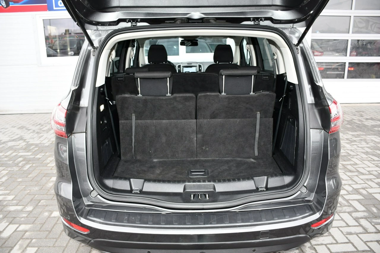 Ford S-Max - Zdjęcie 35