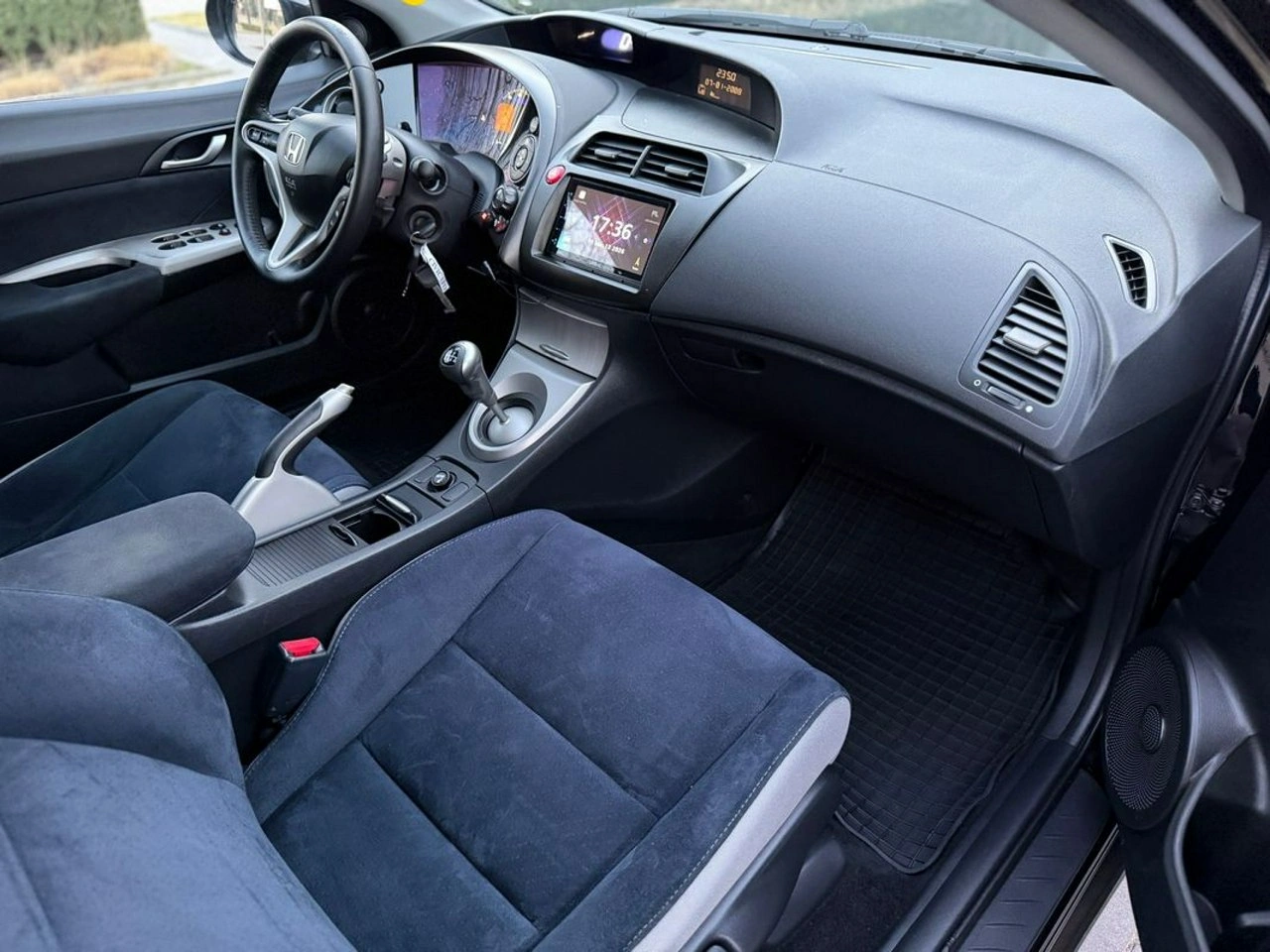 Honda Civic - Zdjęcie 17