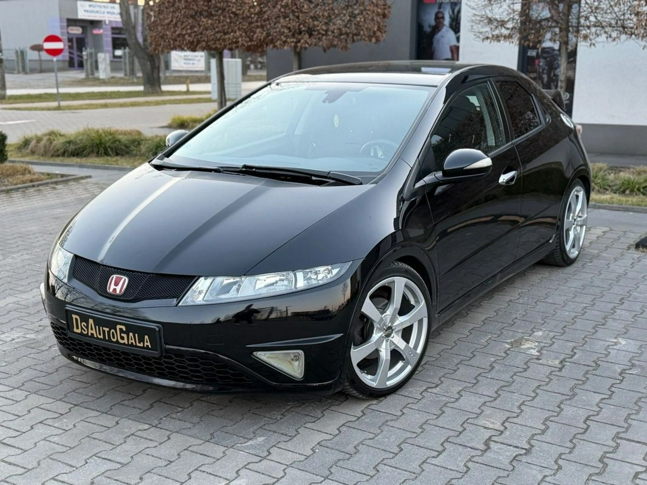 Honda Civic - Główne zdjęcie
