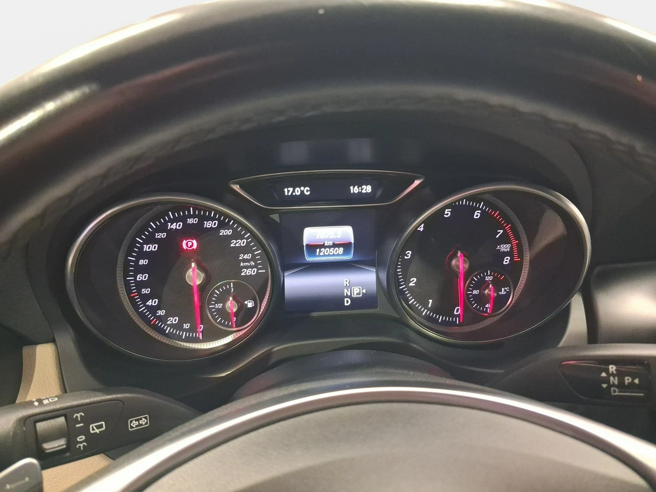 Mercedes CLA 200 - Zdjęcie 16