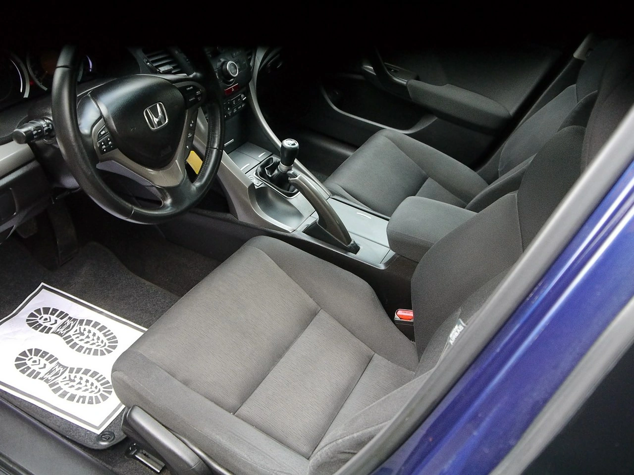 Honda Accord - Zdjęcie 13