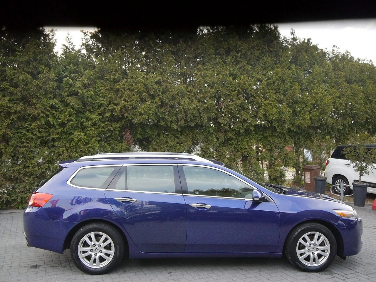 Honda Accord - Zdjęcie 8