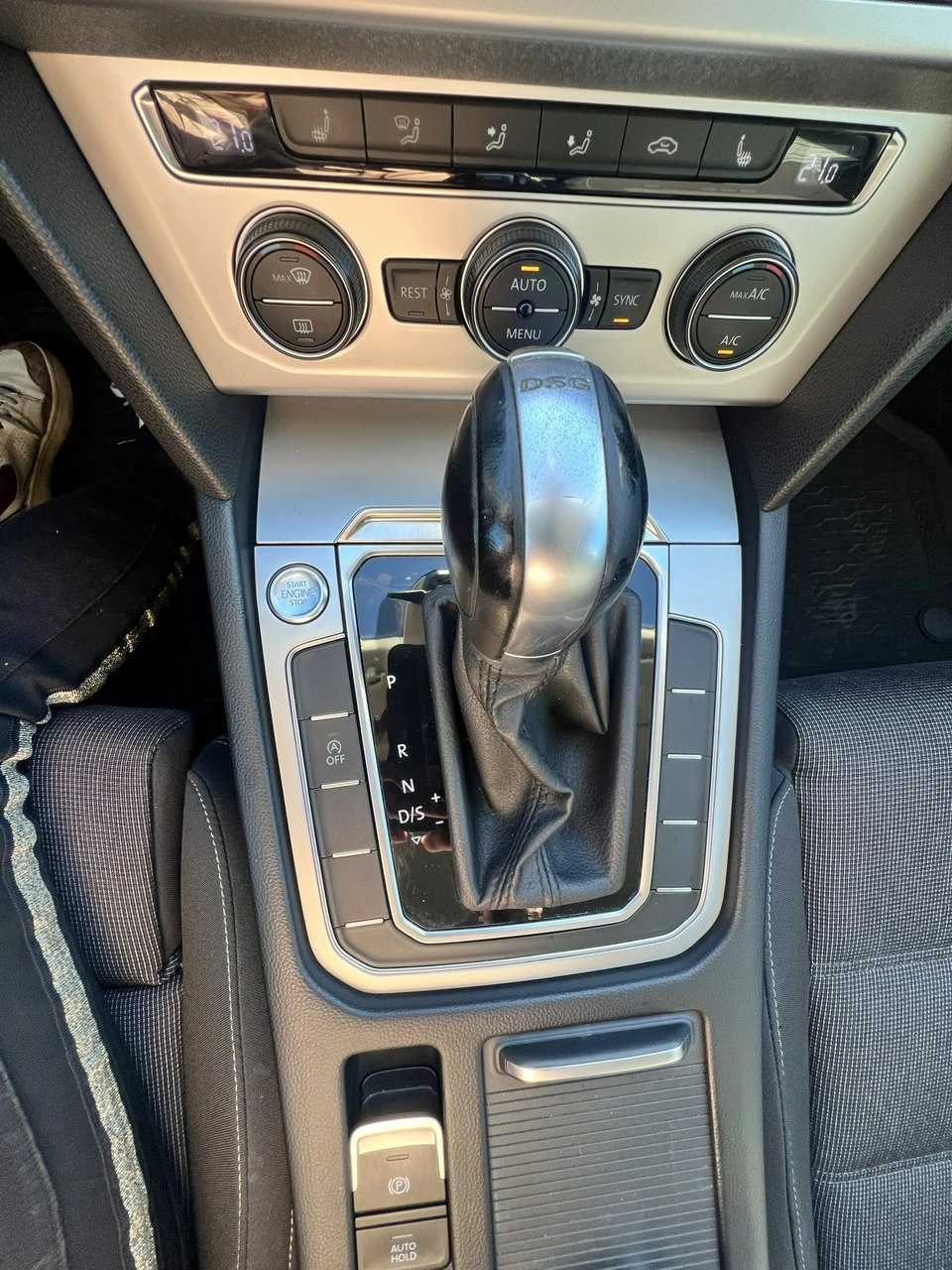 Volkswagen Passat - Zdjęcie 16