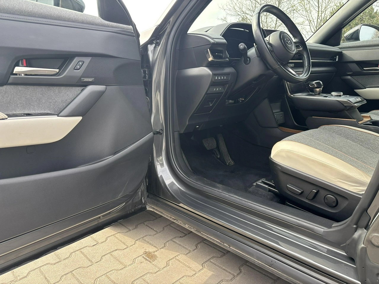 Mazda MX-30 - Zdjęcie 9