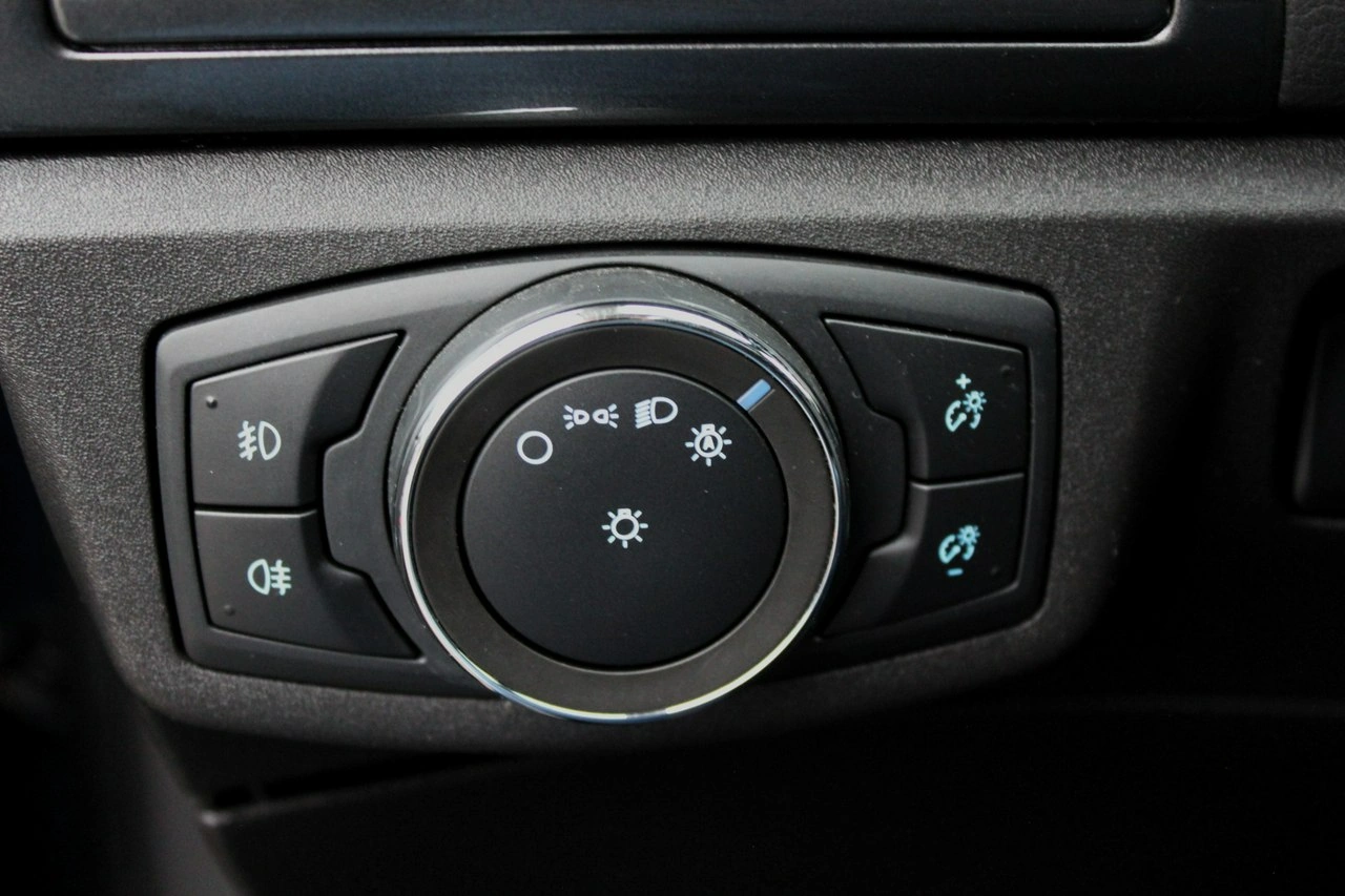 Ford Mondeo SW - Zdjęcie 16