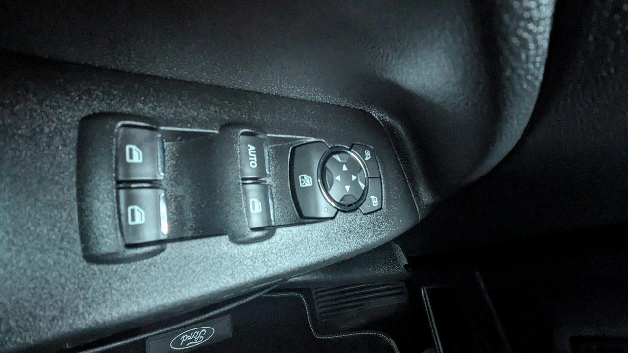 Ford EcoSport - Zdjęcie 30