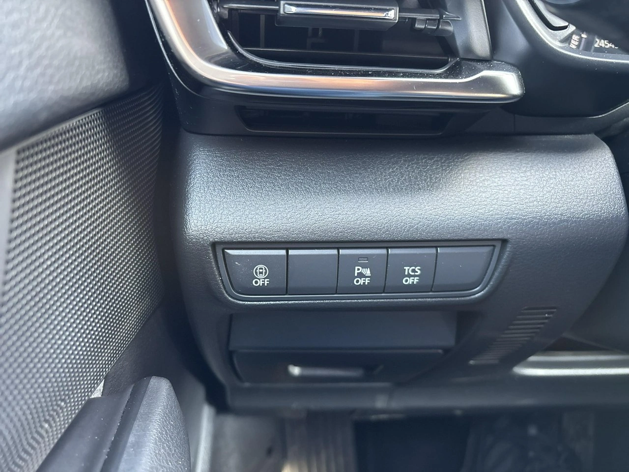 Mazda MX-30 - Zdjęcie 21