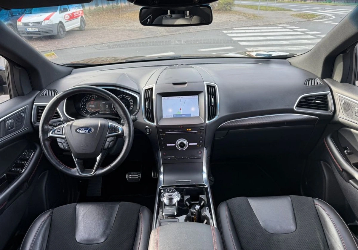 Ford Edge - Zdjęcie 8