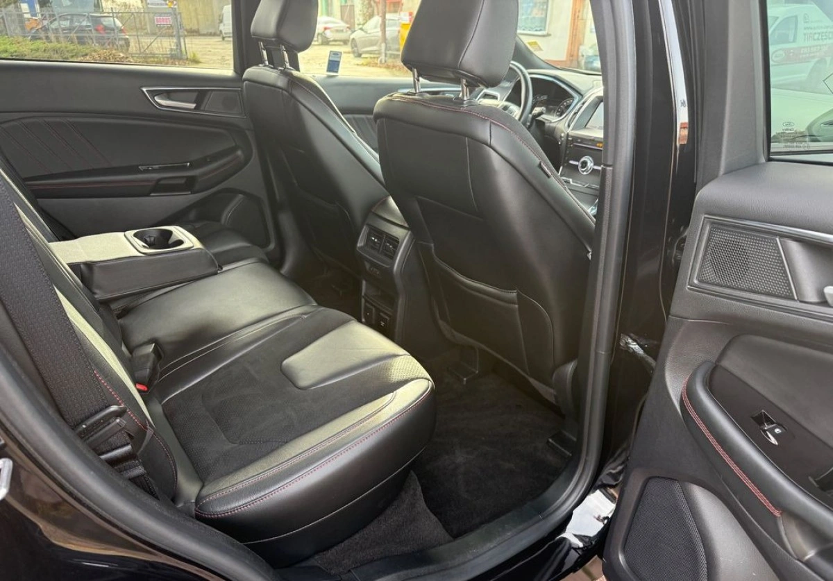 Ford Edge - Zdjęcie 11
