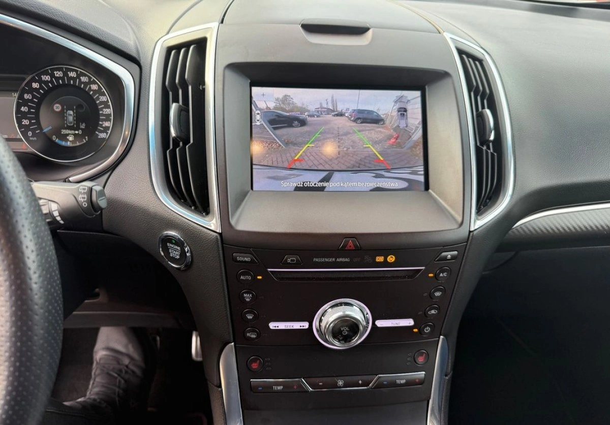 Ford Edge - Zdjęcie 15