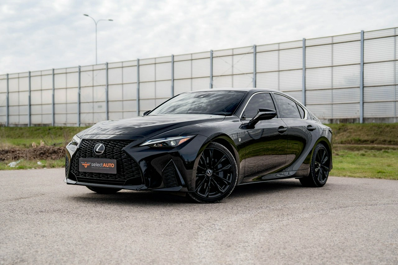 Lexus IS - Główne zdjęcie